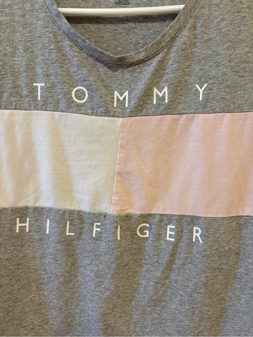 Tommy Hilfiger Gray Tee with Pink & Cream Colorblock - Picture 2 of 5